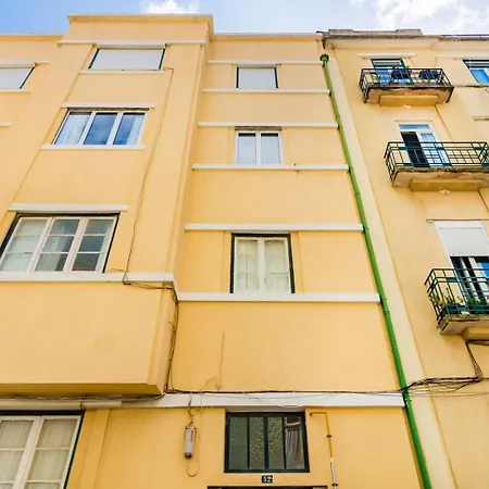 2br Cardiff With Balcony * Lisboa