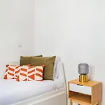 2br Cardiff With Balcony 아파트 *