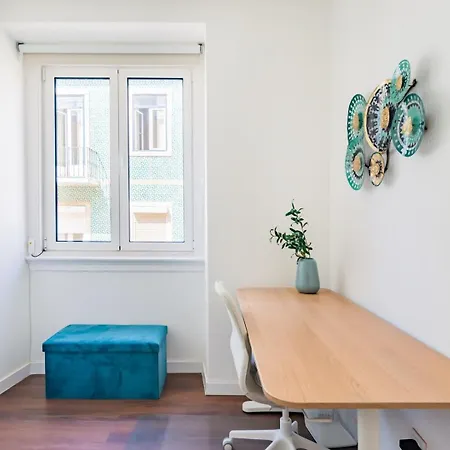 2br Cardiff With Balcony Apartment Lissabon